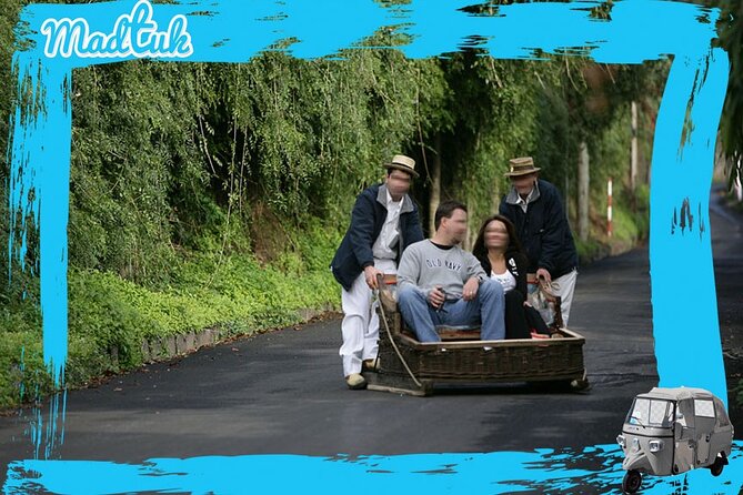 Madeira Monte Tobbogans and Old Town Tuk Tuk Tour by MadTuk - From Funchal streets to Santa Luzia