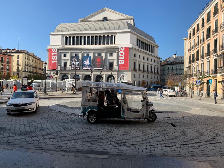 Madrid: City Highlights Tuk Tuk Tour - What this Madrid tuk-tuk tour is really good at