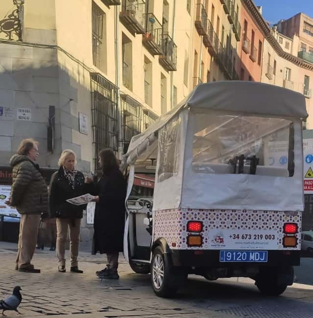 Madrid: City Tours - 6 seats private ecological tuk tuk - La Latina, San Isidro, and the Old City Streets
