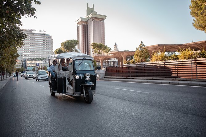 Madrid Expert Tour with Local Guide in Eco Tuk Tuk Private - The Royal Palace, Campo del Moro, and the Temple of Debod