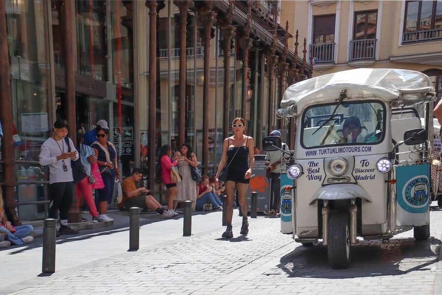 Madrid: Make your own 60 minutes tuk tuk tour - How the one-hour Madrid tuk tuk tour works