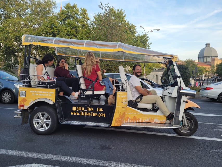 Madrid: Panoramic tour with Private guide in yellow Tuk Tuk - Why a Madrid tuk tuk can work so well