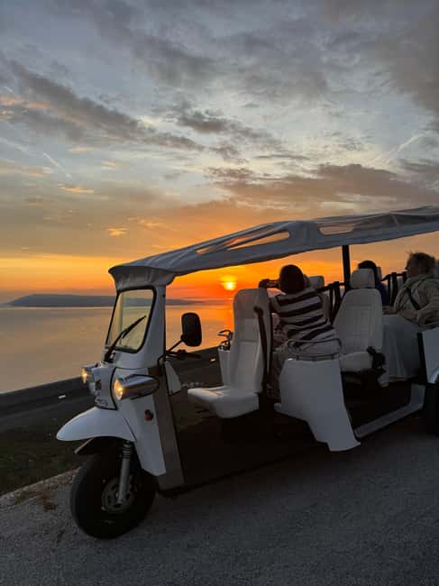 Makarska: Skywalk Tuk-Tuk Tour with Skip-the-Line Ticket - What the $69 price buys you