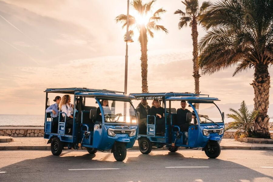 Málaga 1-hour by TukTuki: Essential and Private Tour - Playa de La Malagueta and the Málaga coast