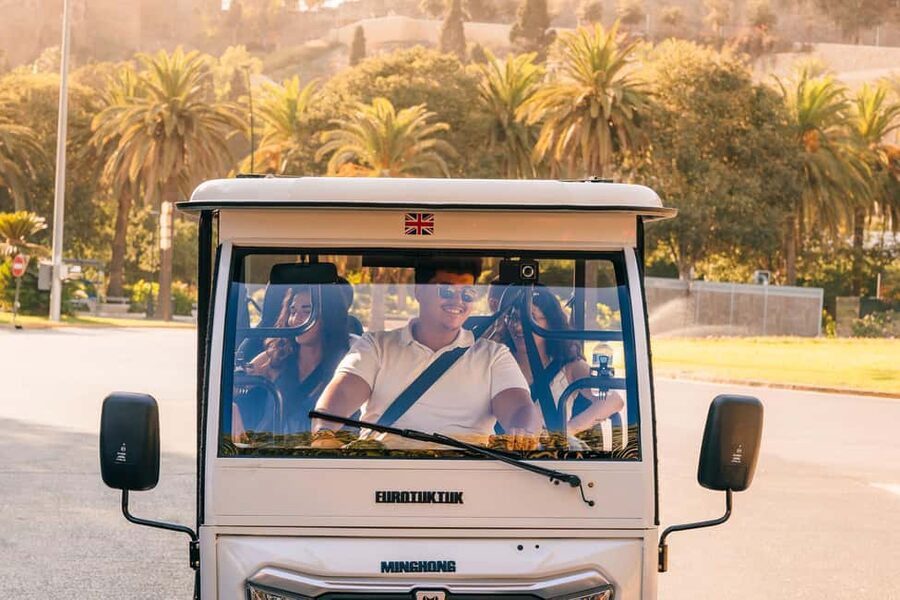 Málaga: Tuktuk Tour with Views and Espeto de Sardinas - What $71 per person really buys