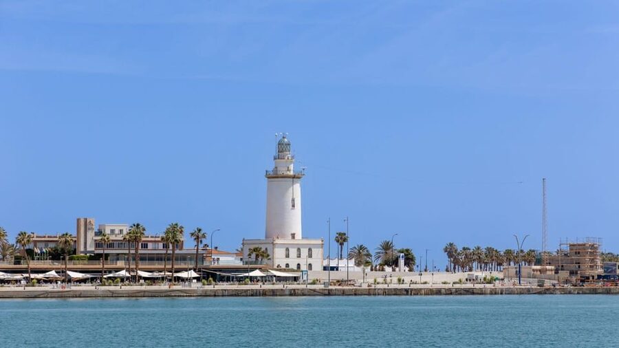Malaga: VIP private Tuk Tuk tour - A fast, comfortable introduction to Malaga