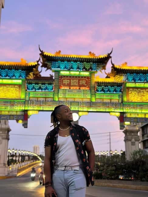Manila: Chinatown Nighttime Tour by Tuk-Tuk - Why this Chinatown tour works well at night