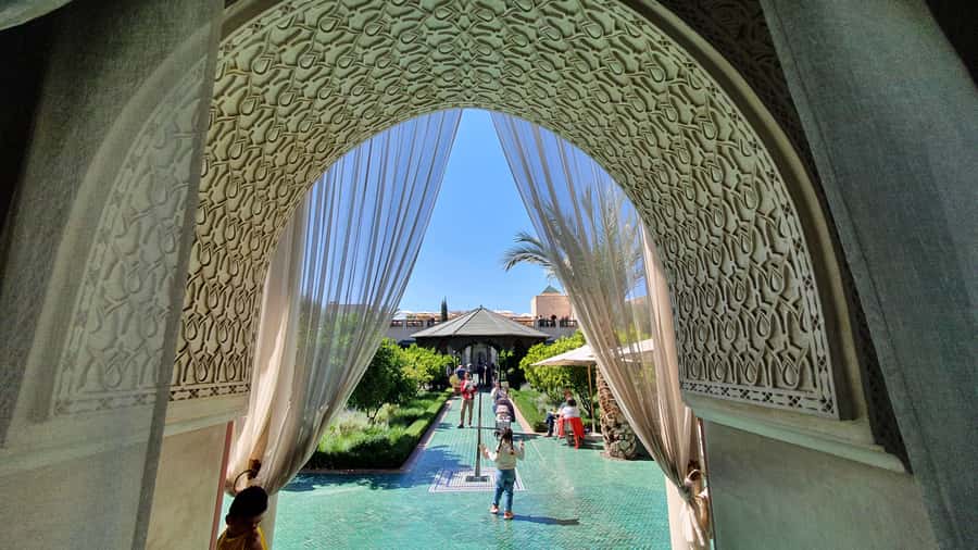 Marrakech Tuk-Tuk Tour with Photography Museum+Secret Garden - A short look at Gueliz and the markets