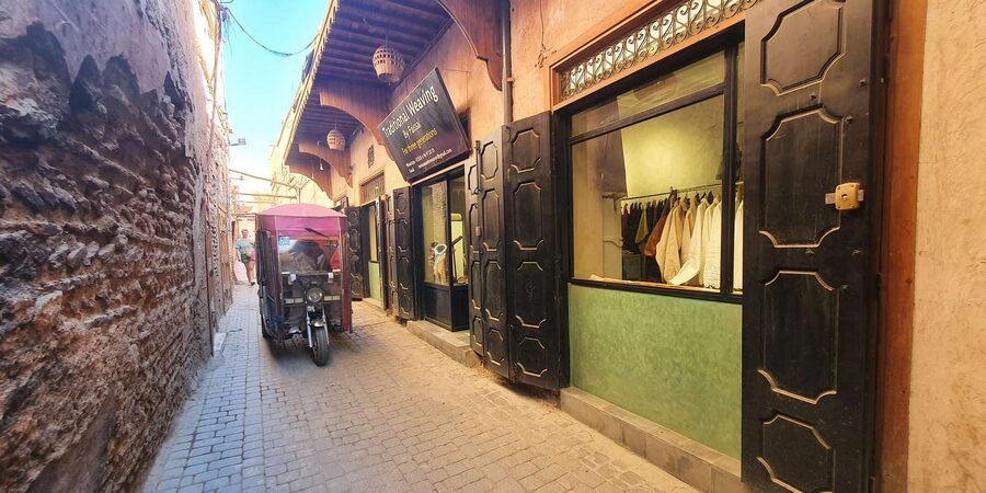 Marrakech Tuk-Tuk Tour with Photography Museum+Secret Garden - An hour in Le Jardin Secret