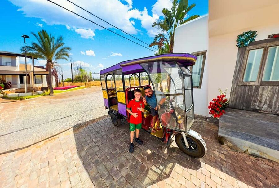 Marrakech TukTuk Private Tour in Medina with Pickup - Key points at a glance