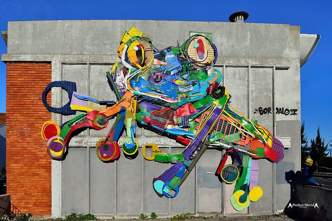 Mon Ami Maravilha - Lisbon Street Art Private Tuk Tuk Tour - The guides make or break this one-hour experience