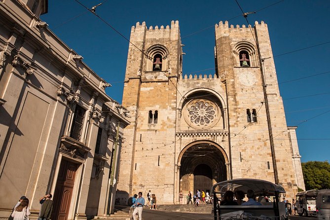 Mon Ami Vadio - Lisbon Old City Private Tuk Tuk Tour - What this one-hour Lisbon ride is really designed to do