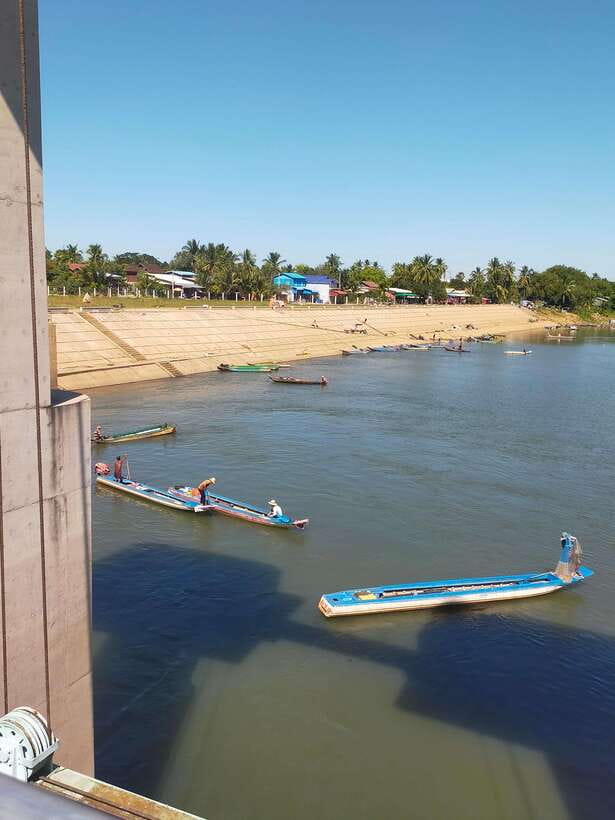 Morning Tuk tuk: City, Handicrafts, Killing field, Temples - What $20 includes, and where the value lies