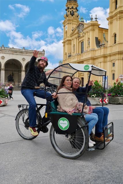 Munich: City Highlights Rickshaw Tour - What you see in the old town