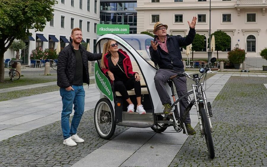 Munich: City Highlights Rickshaw Tour - Starting near St. Peter’s Church and Marienplatz