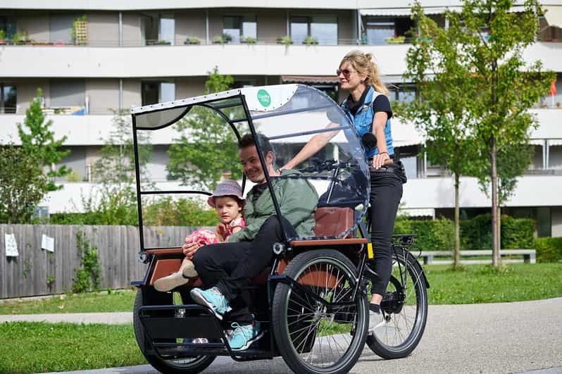 Munich: Day-rent rickshaw and explore Munich yourself - Price and what you receive for $159
