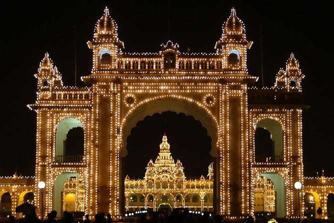 Mysore Tuk-Tuk Tours - Devaraja Market, where the city feels most immediate