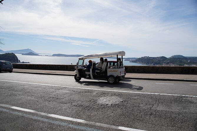 Naples Tuk Tuk Experience Views and Vineyards - Via Pacuvio and the first look at the Gulf