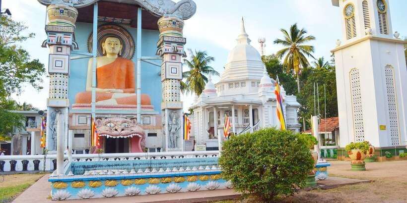 Negombo: Fishing Village Highlights Private Tour by Tuk Tuk - Dutch Fort remains and the old canal