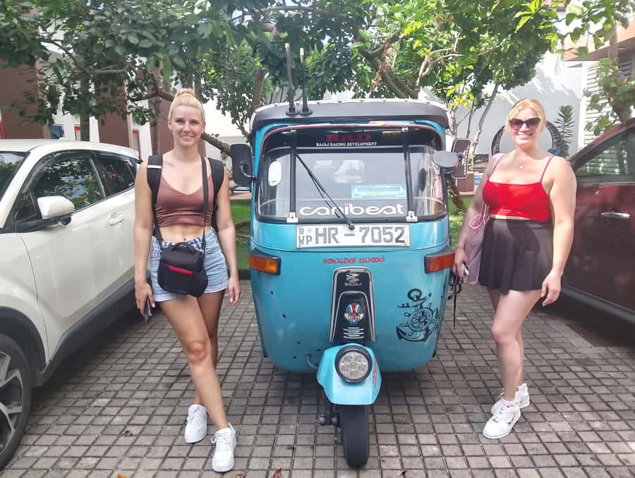 Negombo: Guided City Tour by Tuk Tuk with Hotel Pickup - The Dutch Canal by tuk-tuk