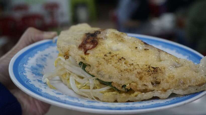 Nha Trang After Dark by Cyclo (Pedicab) - Stop three: fresh seasonal seafood away from the main tourist route