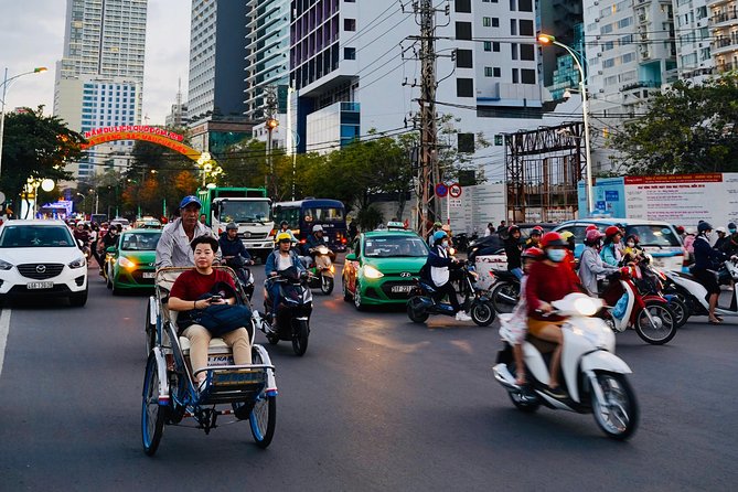 Nha Trang After Dark by Cyclo - Stop two: grilled beef after more than 40 years
