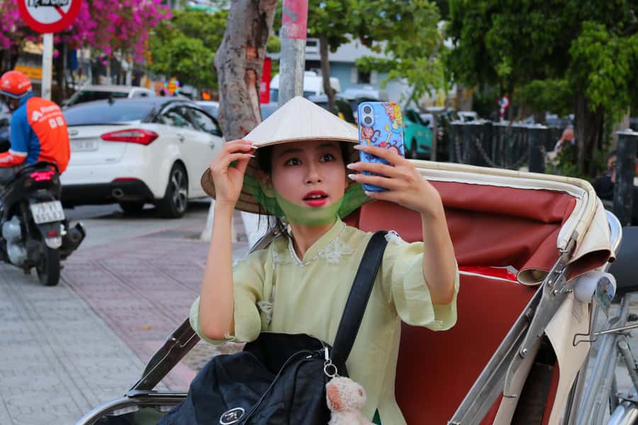 Nha Trang: Ao Dai Photoshoot with Cyclo Ride - Starting at Tohe Art & Craft Nha Trang