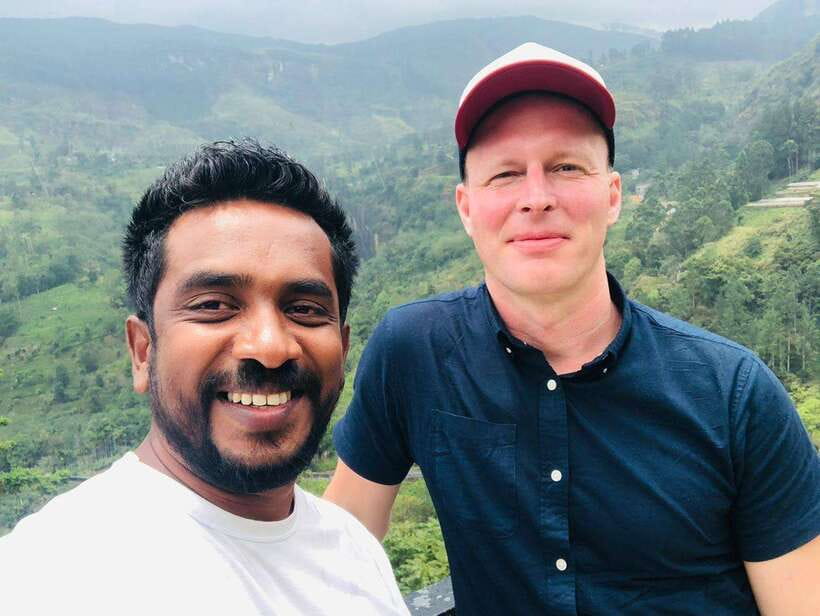 Nuwara Eliya: Tea Factory and Victoria Park Tour by Tuk Tuk - What happens at the tea factory
