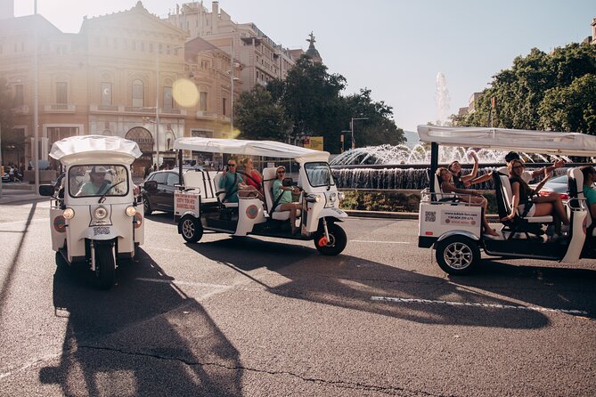 Official Tuk Tuk BCN l Barcelona 2 Hours City Tour - La Rambla and Plaça de Catalunya