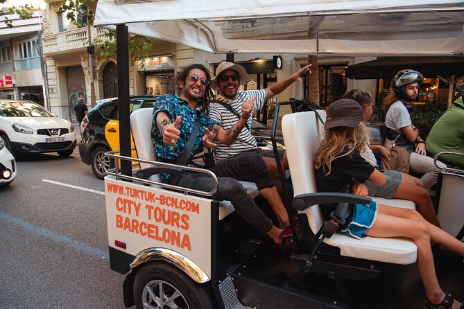 Official Tuk Tuk BCN l Barcelona 2 Hours City Tour - Arc de Triomf and the city’s eastern side