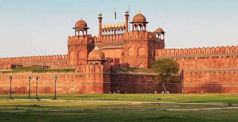 Old Delhi: Chandni Chowk, Food Tasting & Tuk Tuk Ride - Who should book this Old Delhi introduction?