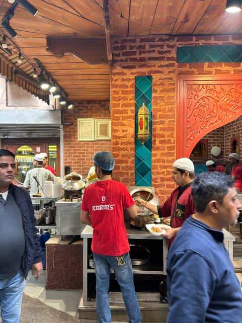 Old Delhi Famous Private Street Food & Tuk-Tuk Tour - Who should choose this Old Delhi outing?
