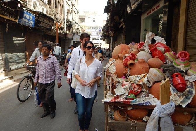 Old Delhi Food, Heritage&Cultural Walk with Rickshaw ride to Masterji Kee Haveli - Riding a cycle or electric rickshaw