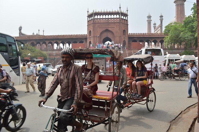 Old Delhi Photography & Food Tour with Rickshaw Ride to Masterji Kee Haveli - What the four-hour length means