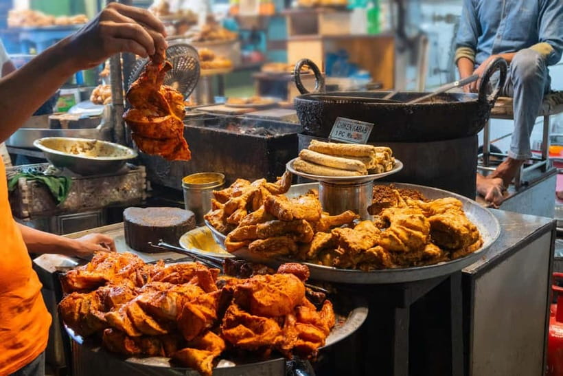 Old Delhi: Private Tour of Chandni Chowk, Tuk Tuk & Food - Jama Masjid gives the tour its grand opening