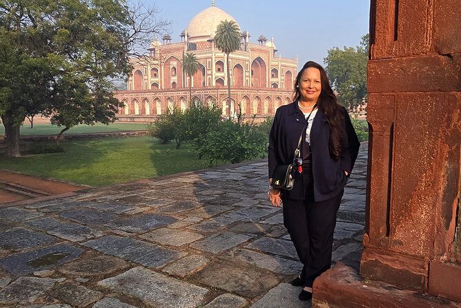 Old Delhi Tour by Tuk-Tuk Street Food and Shopping Experience - Why this Old Delhi tour works well