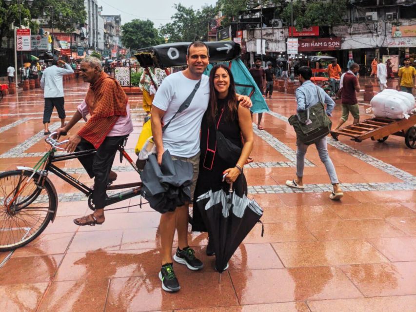Old Delhi: Walking Tour with Tuk Tuk Ride & Snacks (Español) - Why this Old Delhi route works