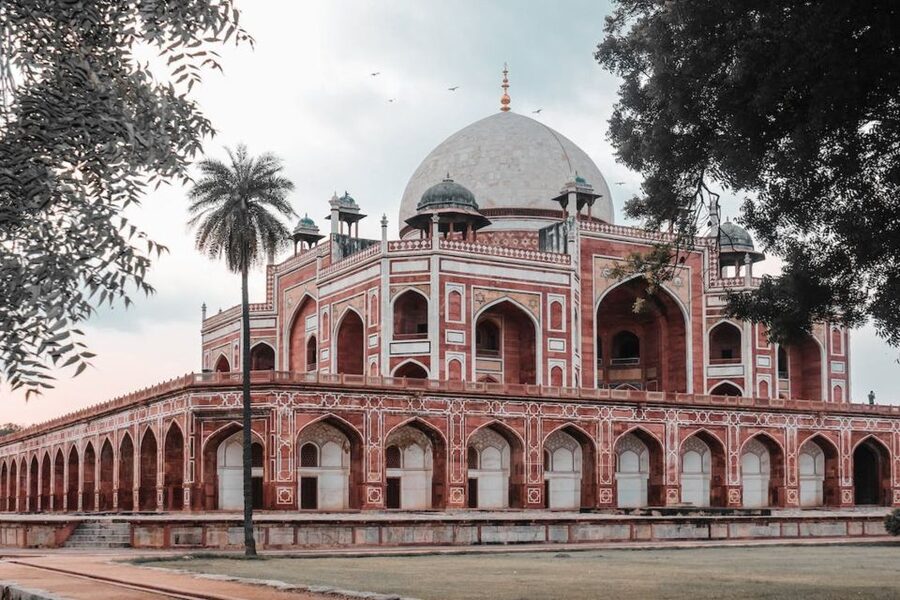 Old & New Delhi Private Tuk Tuk Tour with Street Food - Humayun’s Tomb, the garden tomb that changed Delhi