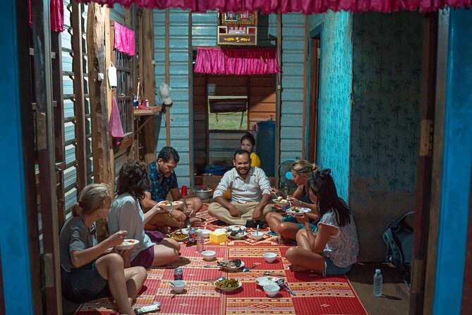 Old Siem Reap Sunset Food Tour by Tuk-tuk - Stop four: Yi Nget’s beef skewers
