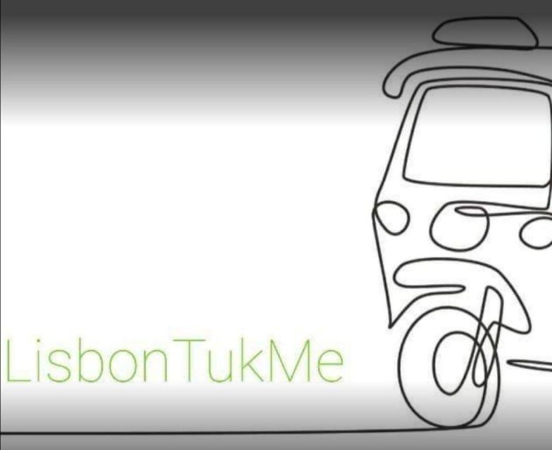 Old town of Lisbon on board of a tuk tuk- 1hour - Portas do Sol and Lisbon’s best first view