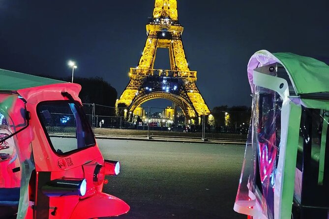 Paris by night in a Private Tuktuk Tour - Arc de Triomphe and the Champs-Élysées