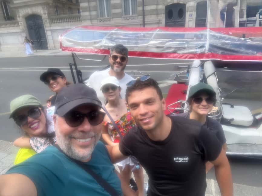 Paris by tuk-tuk: A private tour of the city's iconic landmarks - What the guide adds to the ride