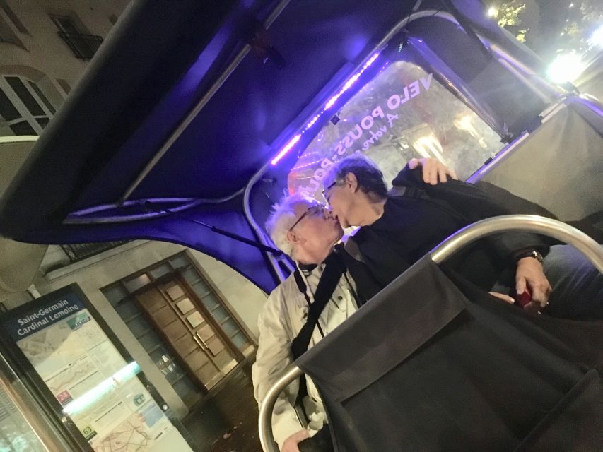 Paris: Nighttime Tuk-Tuk Tour - One hour or two hours?
