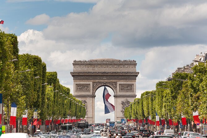 Paris Private Sightseeing Guided Tour by Electric Rickshaw - Luxembourg Garden and the Panthéon