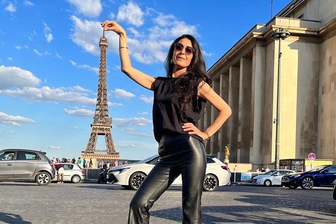 Paris Private Tour with Tuktukyourcity - From the Arc de Triomphe to the Louvre