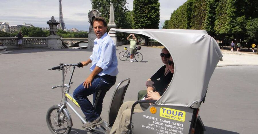 Paris Tuk-Tuk: 2, 4 or 6H First Highlights & Parisian Areas - Key points to know before booking