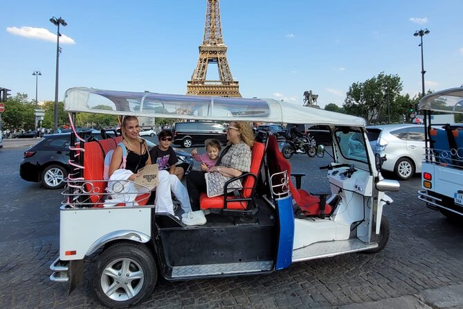 Paris with a Tuk Tuk - Private 2-Hour TukTuk Tour - Grand Palais, Petit Palais, and Pont Alexandre III