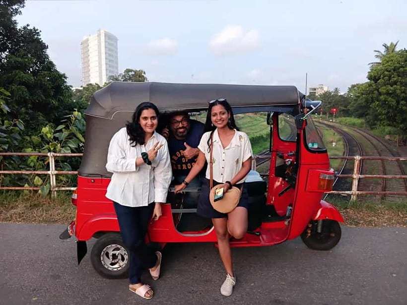 Personal Guided Colombo City Tour by Tuk Tuk - All Inclusive - Gangaramaya Temple: A worthwhile cultural stop