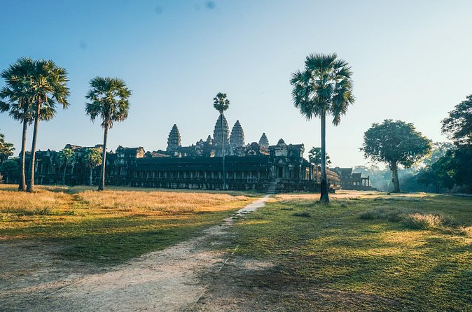 Personalised Angkor Wat Sunrise Tour by TukTuk - What the tuk-tuk adds to the morning