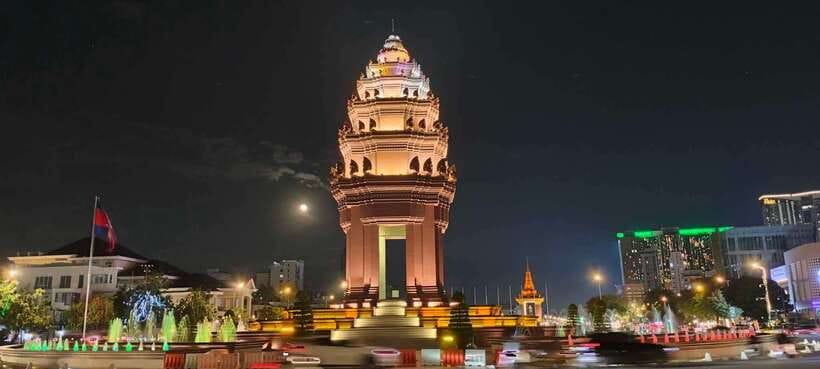 Phnom Penh: City Sights Evening or Half day Tour by Tuk Tuk - Key Things to Know Before You Book